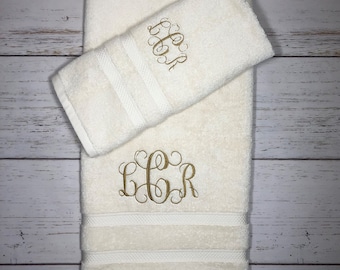 Monogrammed Bath and Hand Towels | Personalized Monogrammed Towels | Embroidered Towels | Monogrammed Fonts on Towels | Bath and Hand Towels