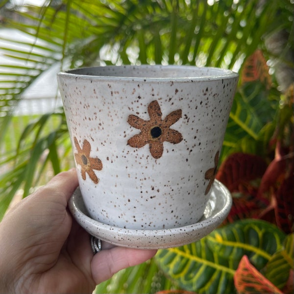 Ceramic Wildflower Planter, White Speckled Flowerpot, Handmade Plant Pot with Saucer