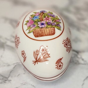 Vintage Prestige Place Porcelain Floral Egg Trinket Box made in Japan