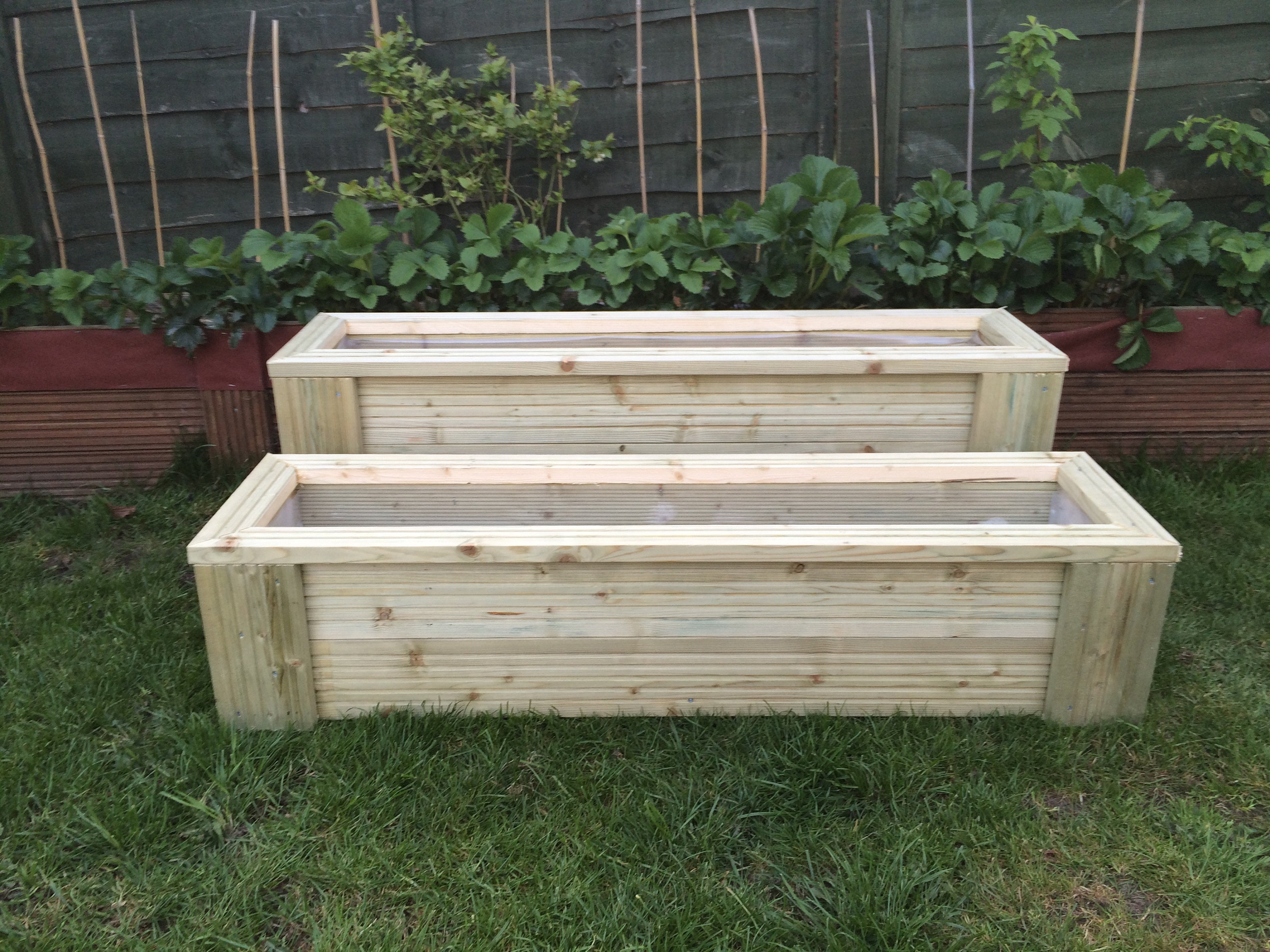 Liner for wooden planter