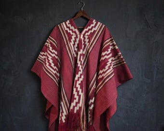 Argentine Gaucho Poncho 100% Virgin Wool "ARGENTINA" | Hand-loomed in Northern Argentina | Andean Pattern | Unisex Heavyweight Wool Cloak