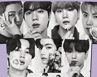 BTS (방탄소년단) Monochrome Bias Floral Magnete – MNCR Logistics – Bias Sticker Packs – Handgemacht – Mattes Finish – Bangtan – Kpop Magnete