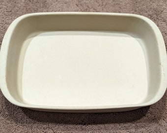Pampered Chef Heritage Classic large casserole pan, Made in USA Non-stick, oven safe, microwave safe, freezer safe, Lasagna dish 14x9.5x2.75