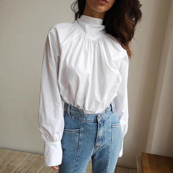 White Long Sleeve Blouse Ruffled 