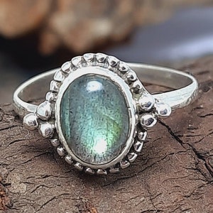 Natural Labradorite Ring,Green Blue flash Ring, Handmade Ring, 925 Sterling Silver Ring,  Boho Ring, Art deco ring Green Labradorite Jewelry