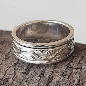Leaf Ring | 925 Sterling Silver Band | Leaf Band | Silver Ring Band | Spinner Ring Band | Meditation Band | Anxiety Ring | Fidget Ring