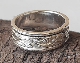 Sterling Silver Leaf Spinner Ring | Meditation Anxiety Fidget Band
