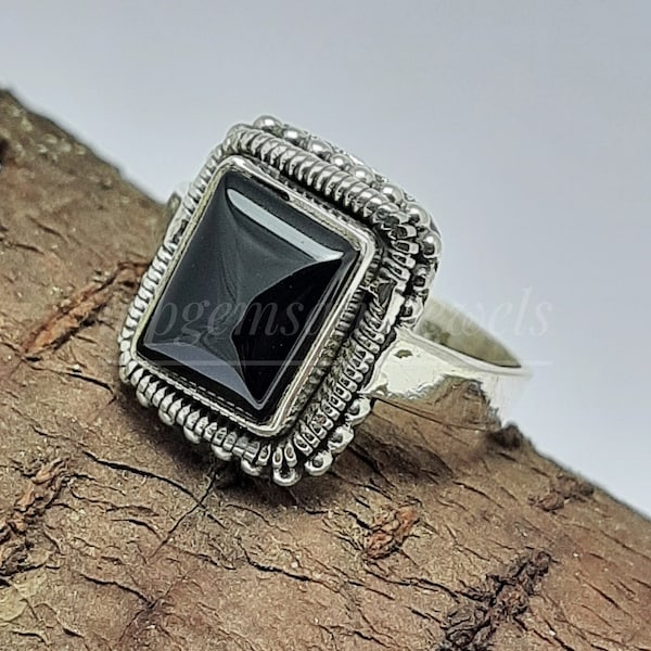 Black Onyx Ring, 925 Sterling Silver Ring, Handmade Ring, black Ring, Onyx Ring,Statement Ring, Rainbow Moonstone Jewelry black onyx jewelry