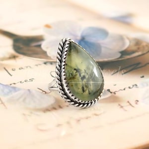 Natural Large Prehnite Ring- EXCLUSIVE Prehnite Ring-925 Sterling Silver Ring-Handmade Ring-Rare To Find-Statement Ring-Prehnite Jewelry