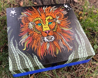 SOLD! Hand-Painted Wood Lion Box by Dave Hill