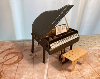 Pop up 3D piano card