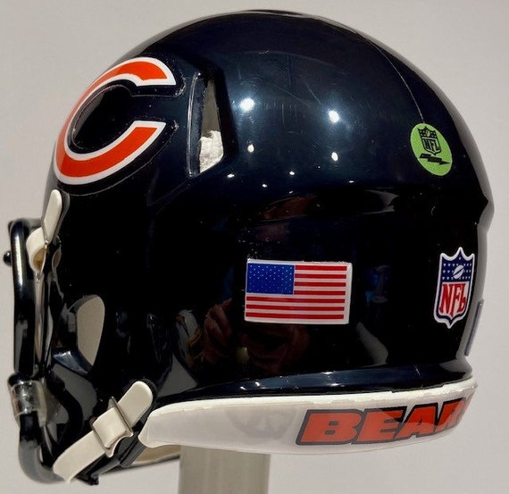 chicago bears motorcycle helmets GSH Schutt XP Authentic Helmet this collectible Mid 1985 Chicago Bears Team Autographed