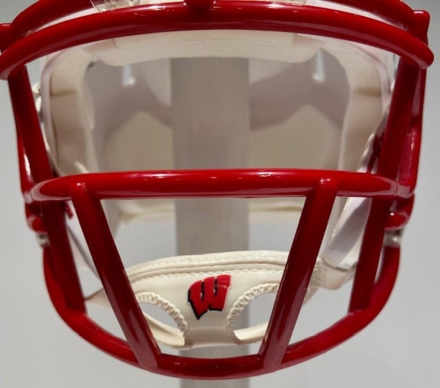 1976 football helmet Original 1976 Riddell Kra-Lite II TK Suspension Football Helmet Oaklan –  WESTBROOKSPORTSCARDS