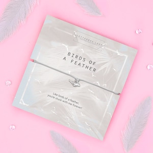 Birds of a FEDER Armband | Freundschaftsarmband für Sie | Minimalistisches Bestie Armband | Freundschaftskarte für Sie