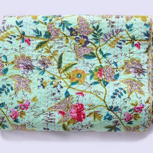 Floral Print Kantha Quilt Pure Cotton Mint Green Handmade Quilt Kantha Bed Cover Throw King Quilt Kantha Coverlet Bedding Queen Size Quilt