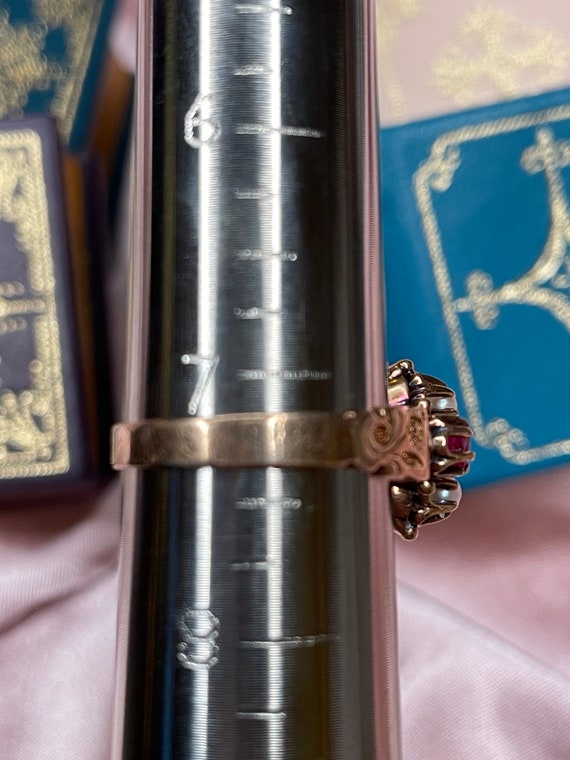 Victorian 14 Karat Rose Gold Ring Featuring Flora… - image 10