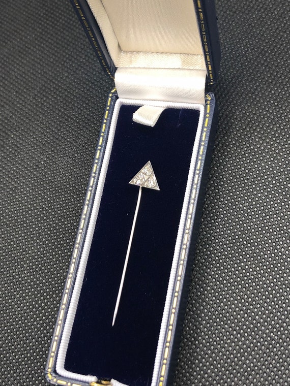 Art Deco Triangle Diamond Stickpin in 14k - image 2