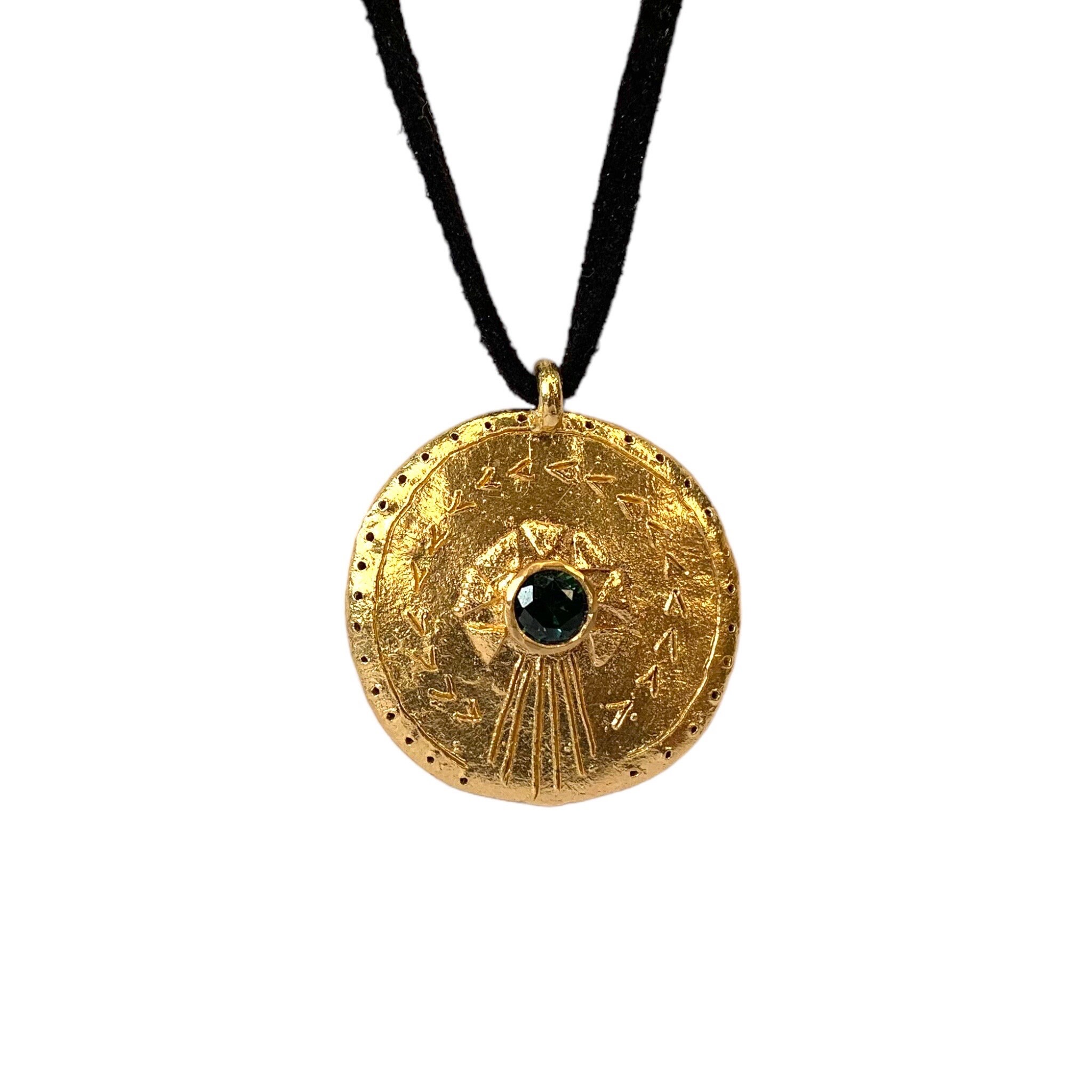 Expensive pendants store