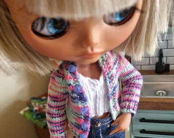 Hand knit heathered sweater for Blythe dolls/ blue pink purple gold thread / doll jumper or cardigan