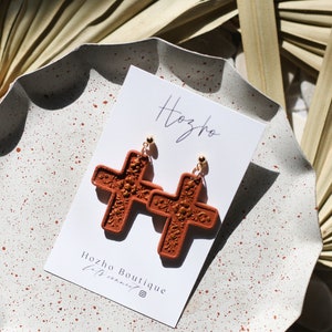 LAS CRUCES earrings/ clay earrings/ clay/handmade/ gold/ for her/ New Mexico / Mexico/ barro inspired