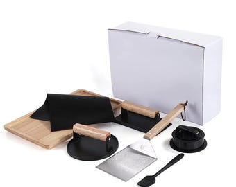 Personalized (4 wood pieces and for a LIMITED time a BONUS engravable stainless part of the spatula) Smash Burger Set