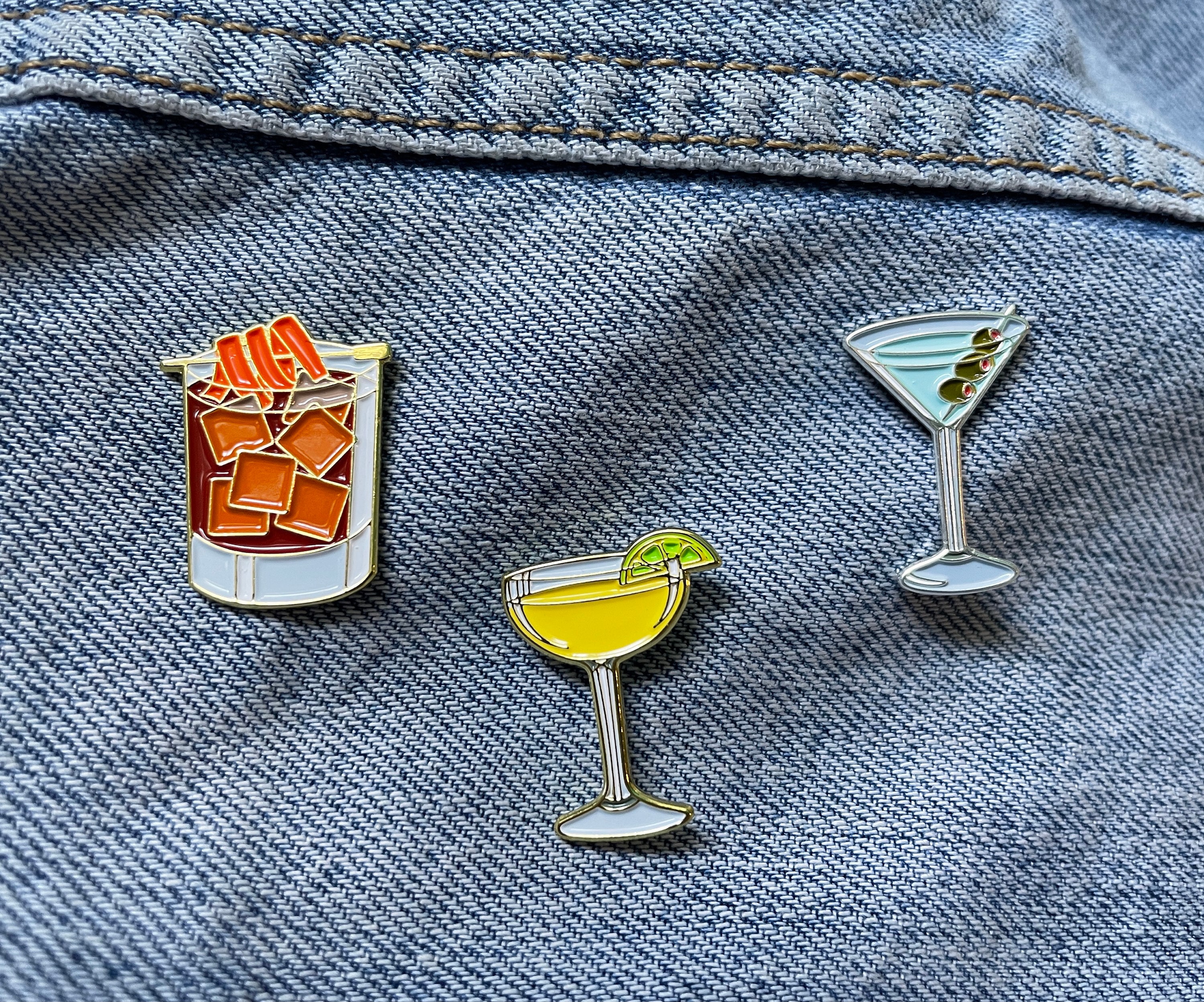 Pin Set Cocktail Cocktail Enamel Pins Set of 3 - Martini, Daiquiri, Whiskey. Drinks and ...