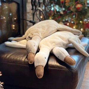 Beautiful goose plush toy, very soft, goose plushie, goose plush toy, baby gift