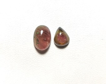 2 cabochons de tourmaline naturelle, différentes formes, fabrication de bijoux
