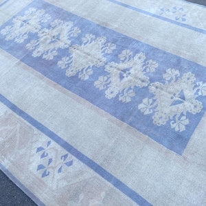 Vintage Oushak Wool Rug (6.7x10.3 ft): 1980s Turkish Area Rug