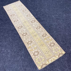 Oushak Runner Rug: Vintage Turkish Wool Hallway Rug (2x7 ft.)