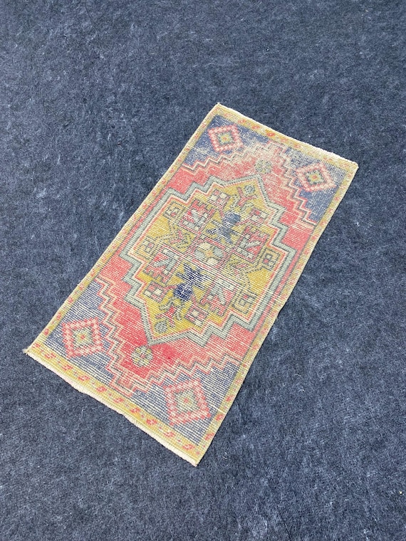 Vintage Oushak Turkish Doormat Rug: Handmade Wool & Cotton (1.6x3