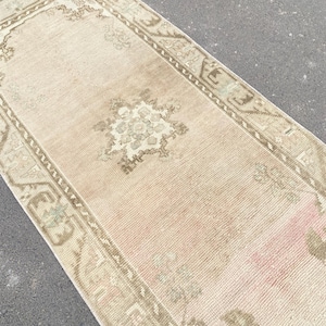 Vintage Oushak Turkish Rug: 4.8x8.1 ft, Handmade Wool Accent Rug