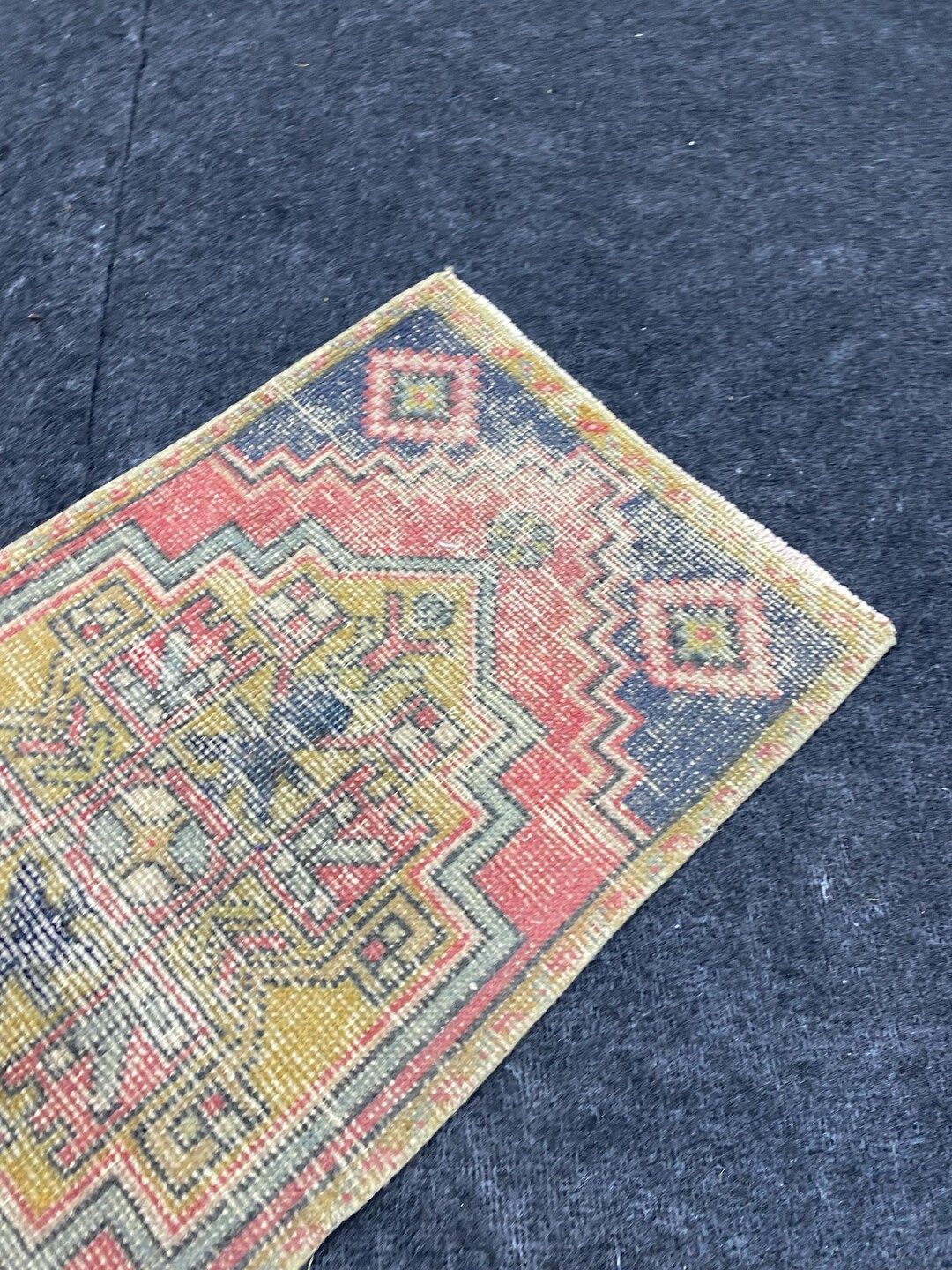 No.29 ヴィンテージラグ　M　トルコ　マット turkish rug Vintage Oushak Turkish Doormat Rug: Handmade Wool & Cotton (1.6x3