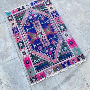Small Oushak Rug 2x4: Vintage Turkish Wool Entryway Mat