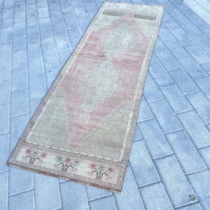 3x8 Runner rug,Oushak Runner Rug,Vintage  Runner rug,Turkish long Runner rug,Kitchen Runner Rug,Hallway Runner rug,Design Rug,2.5x7.6 .