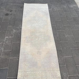 Vintage Oushak Runner Rug: 2x7 Turkish Wool Hallway Carpet