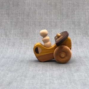 Small Robbie wood toy Plane image 6