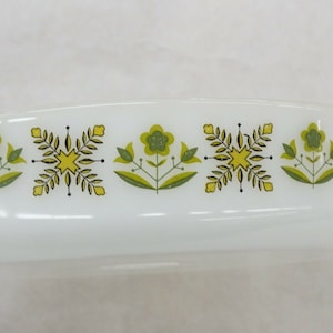 Anchor Hocking Fire King # 429 Round 9&quot; Green Meadow Baking/Casserole Dish