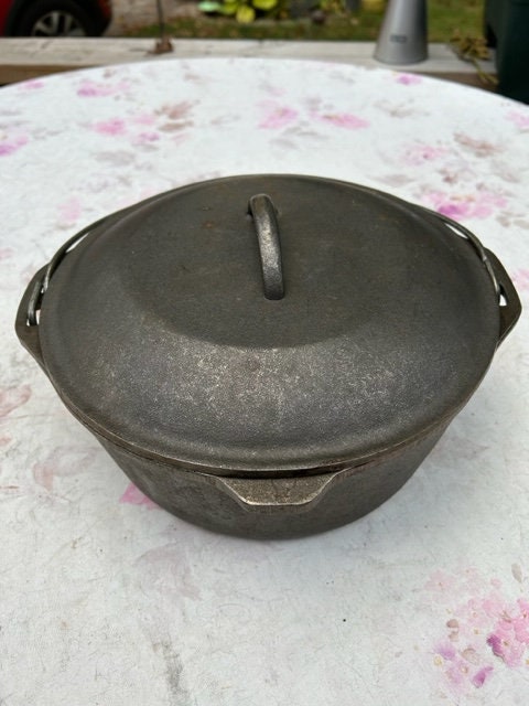 Blacksmith Made Deluxe Dutch Oven Lid Lifter 