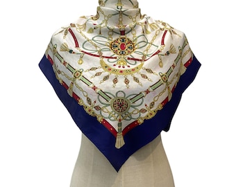 Foulard Valentino En Soie Vintage - Dimensions 85x88cm, Couleur Bordeaux Et Or, Occasion élégante