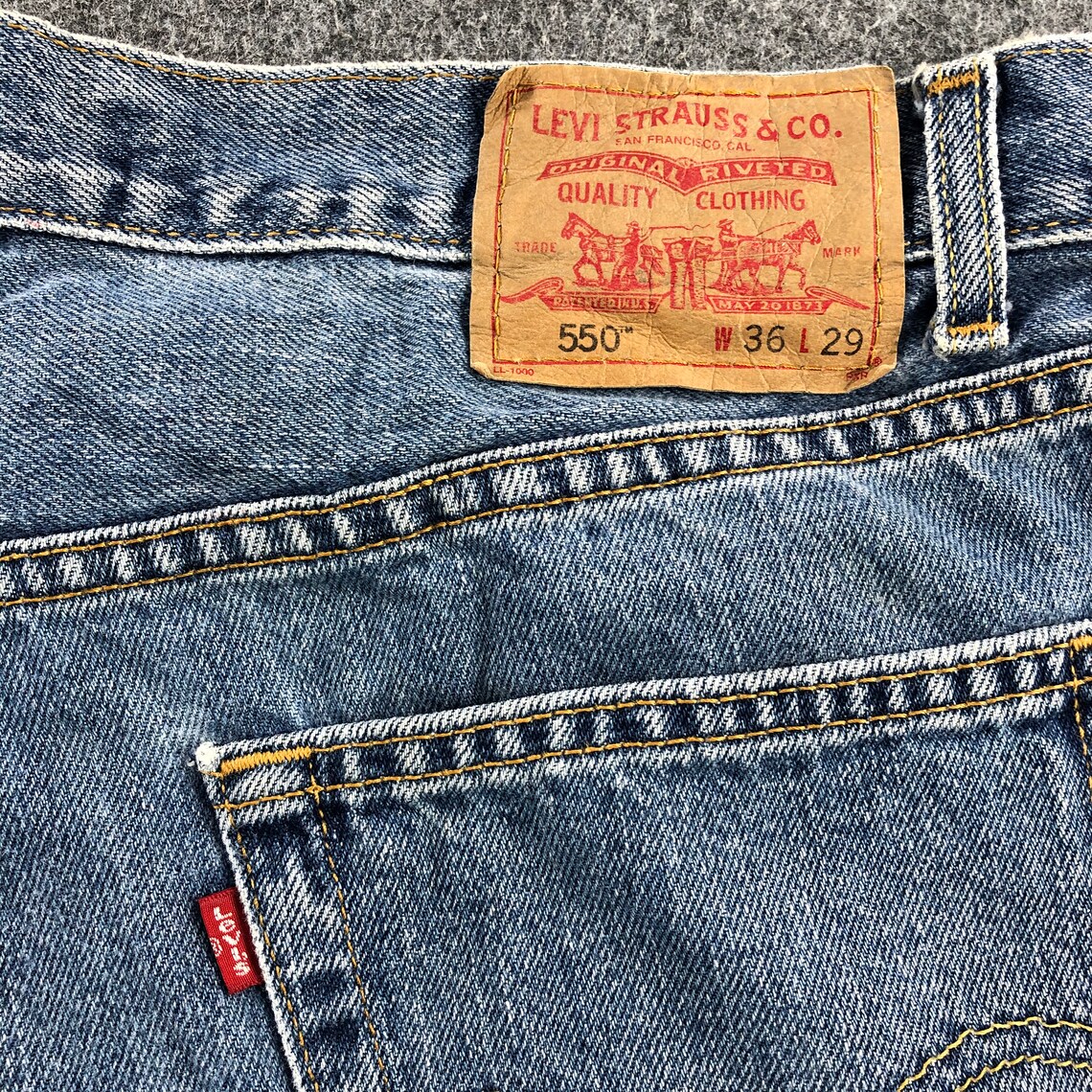 Vintage Levis 550 Denim Jeans 34x27 Levis Blue Wash Levis High Waist