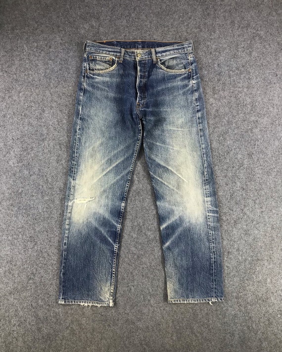 Vintage 90s Blue Wash Levis 501 Jeans 