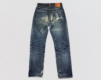 □ LEVI'S リーバイス □ 503 ロゴ レザー パッチ ボタン裏 V11