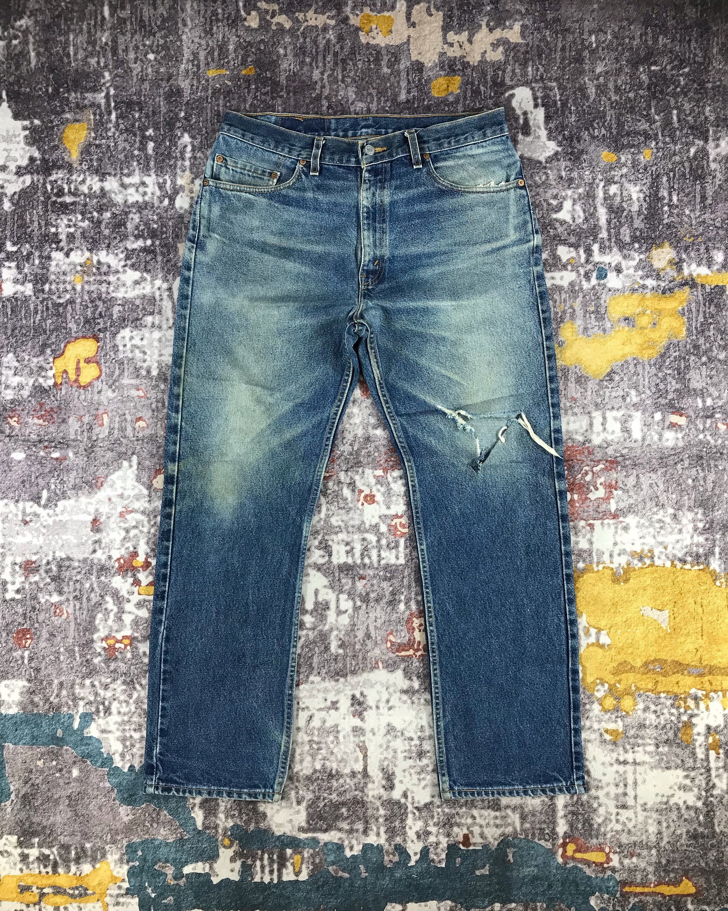 90s Vintage Blue Wash Levis 505 Jeans 