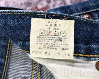 TheArchiveGarments Vintage Big E 702 Levis 702 RedLine Jeans 30x30, Vintage Levis 90s, Levis High Waist Jeans, Vintage Levis Denim, Vintage Mom Jeans TheArchiveGarments Vintage Big E 702 Levis 702 RedLine Jeans 30x30, Vintage Levis 90s, Levis High Waist Jeans, Vintage Levis Denim, Vintage Mom Jeans