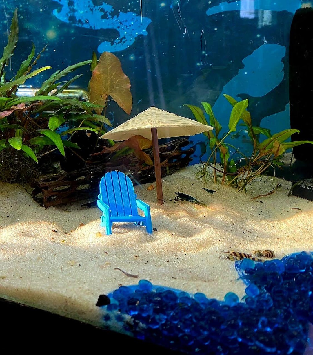 Beach Chair and Umbrella Seescape™ Fish Tank Decor for