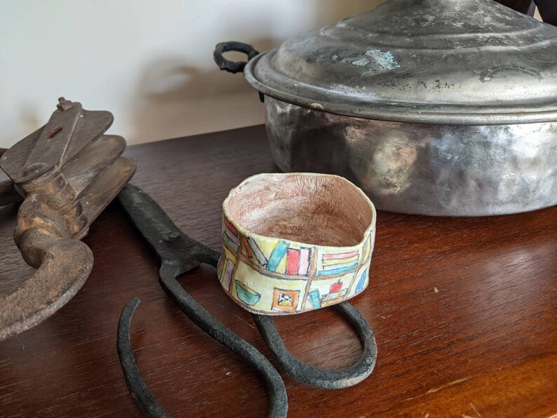 Clay bangle bracelet featuring a hand painted bookcase scene, wearable whimsical clay art image 9