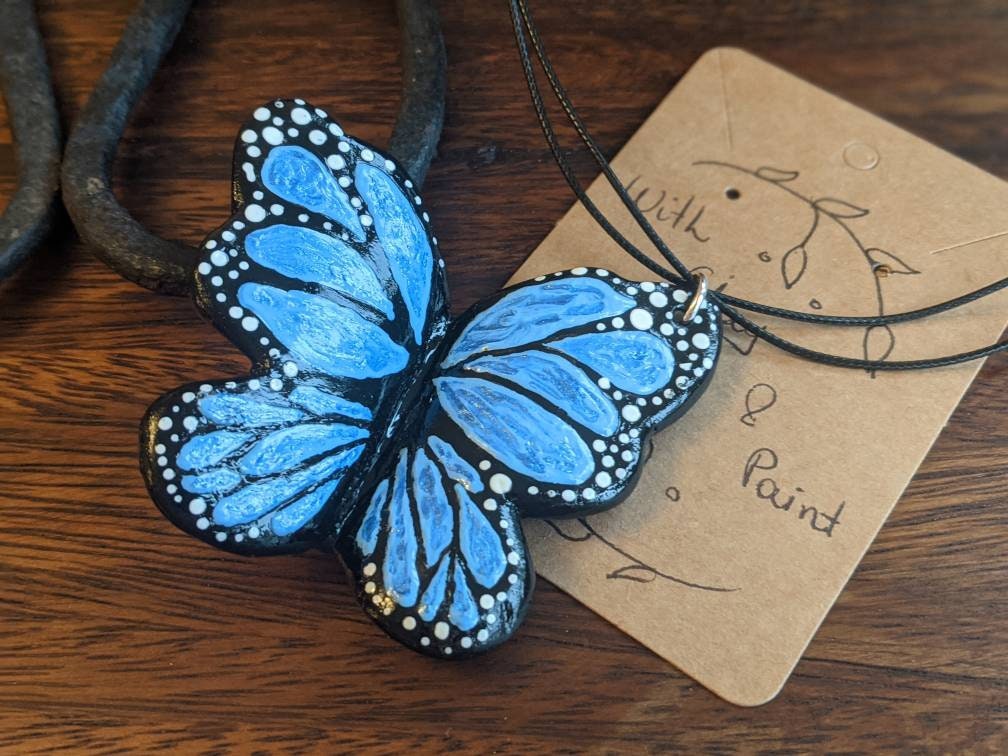 StreetMaille — Learn to make a beautiful butterfly pendant