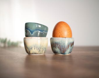 Handmade ceramic egg cup • Kitchen Decor • Egg Holder • Housewarming Gift • Available in 10 Nature Inspired Glazes
