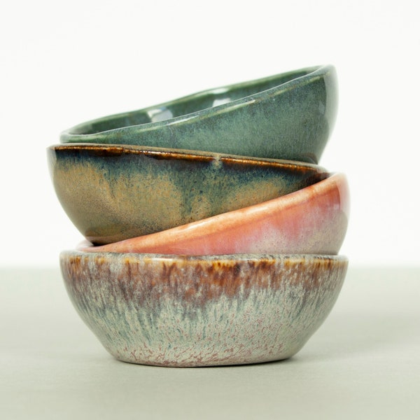 Small ceramic sauce dish | condiment bowl | handmade soy sauce dish | seasoning bowl | ring dish | trinket dish | foodie gift | 10 colours